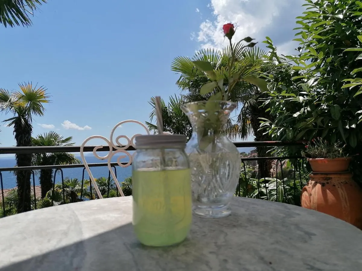 K&M Apartment Opatija 0*,  Croatia